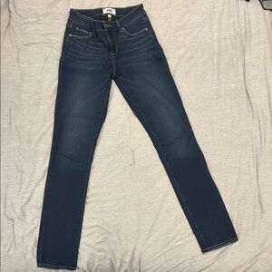 PAIGE Dark Wash Skyline Skinny Jeans size 26